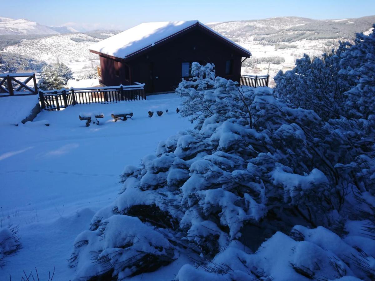 Cara Norte De Gredos Hoyos del Espino Bagian luar foto